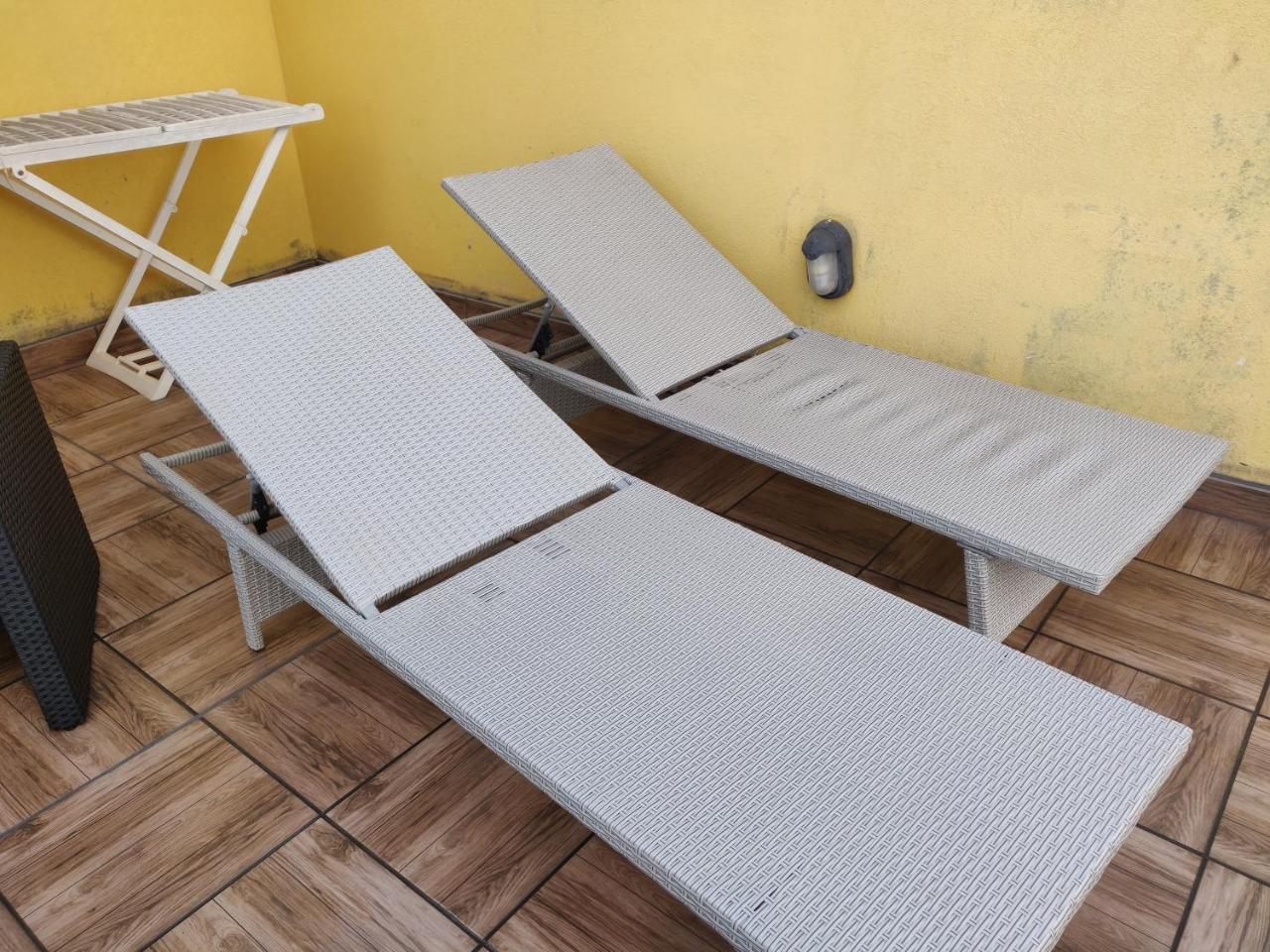 Panoramic Penthouse In Marsascala Which Enjoys Sea And Country Views Apartment Marsaskala Bagian luar foto